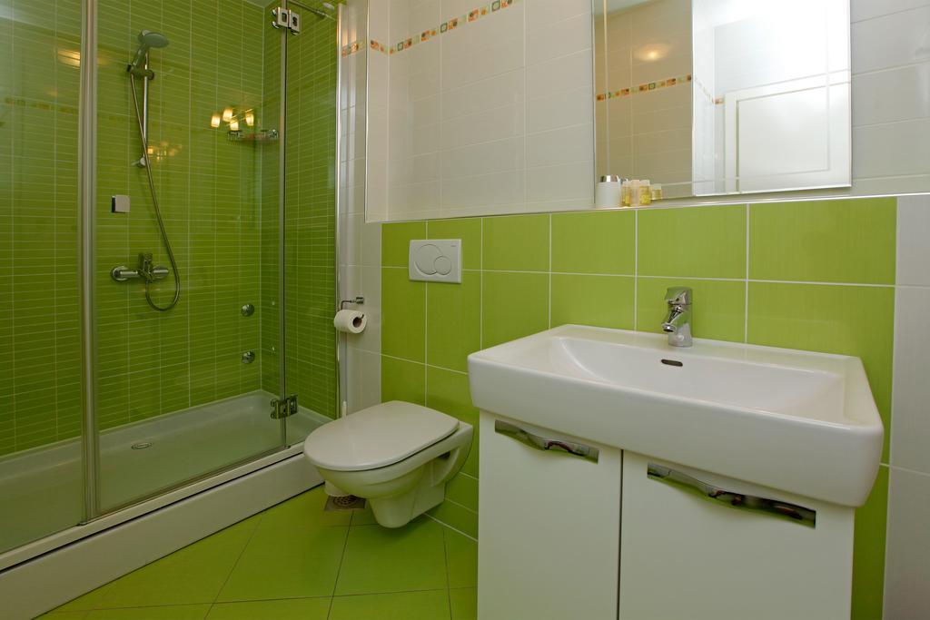Apartments Diana - New Heated Pool Bol Esterno foto