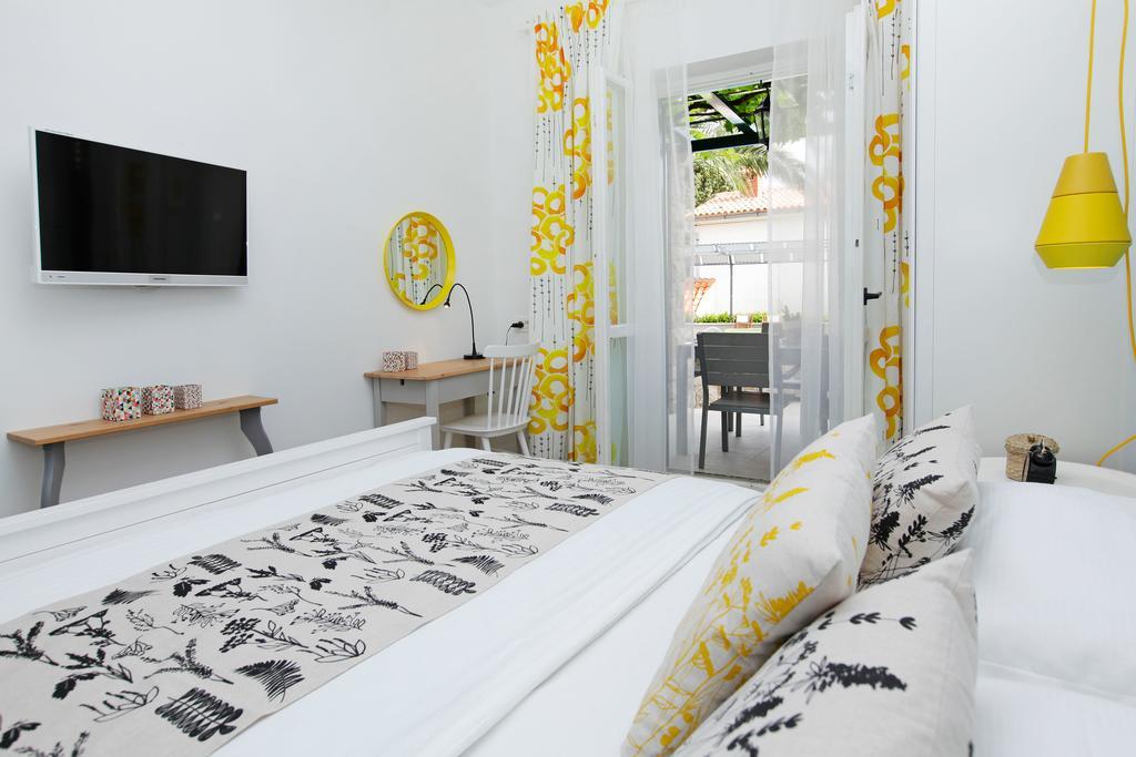 Apartments Diana - New Heated Pool Bol Esterno foto
